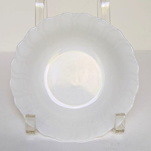 Vintage 1950s CorningWare Milk Glass Bowls – White Opalescent Swirl Princess - Picture 3 of 8